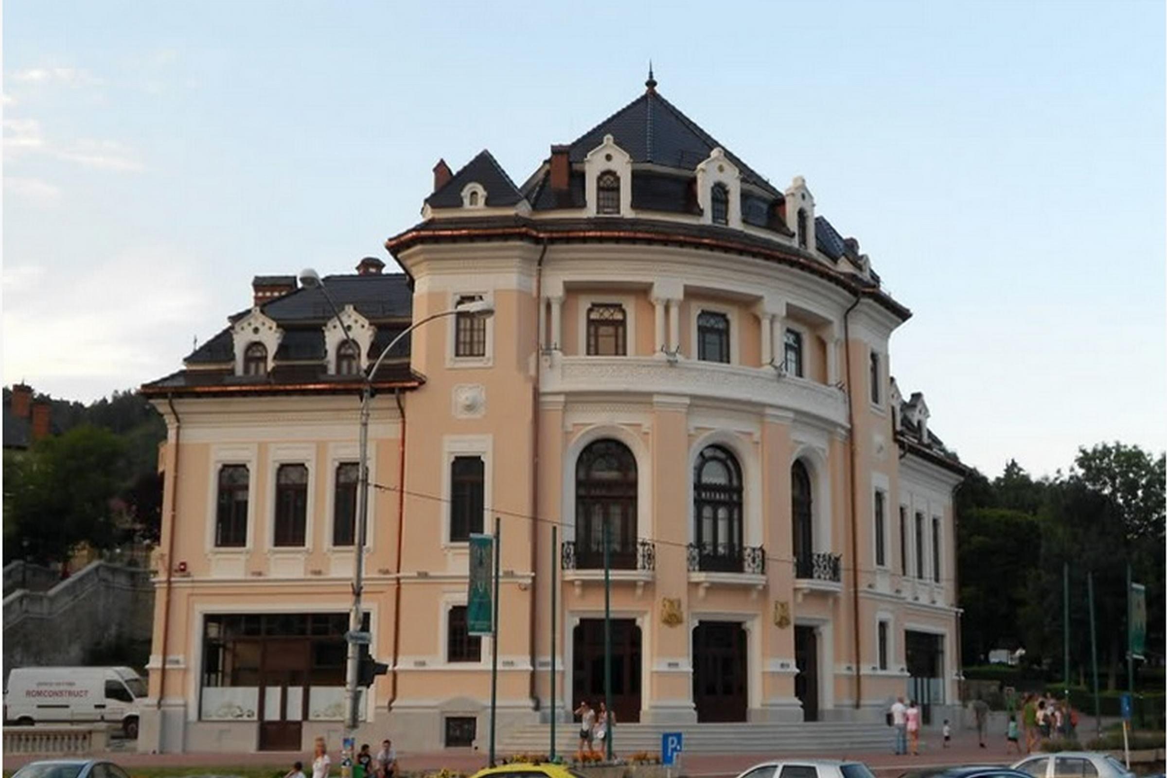 Central Plaza Hotel Piatra Neamţ Dış mekan fotoğraf